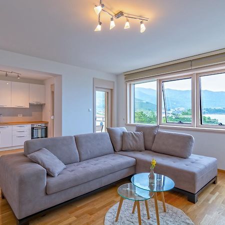 בודווה Luxury Seaside Apartments מראה חיצוני תמונה
