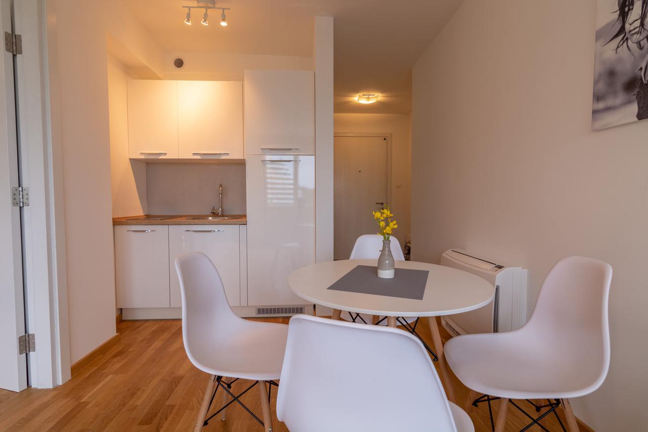 בודווה Luxury Seaside Apartments מראה חיצוני תמונה